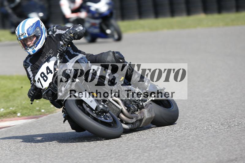 /45 10.08.2025 Plüss Moto Sport ADR/Freies Fahren/784